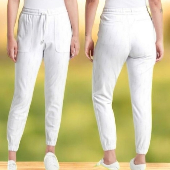 ATHLETA Farallin Printed Joggers White with soft gray print. Athleisure Sz 0 w26 - Picture 1 of 12